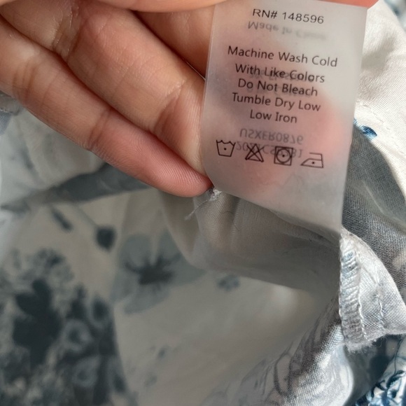 ERDEM X Universal Standard Blue and White Floral Poplin Ruffled Blouse - Picture 8 of 13